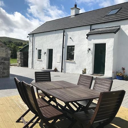 Mournes Family Cottage With Hot Tub Hilltown Luaran gambar