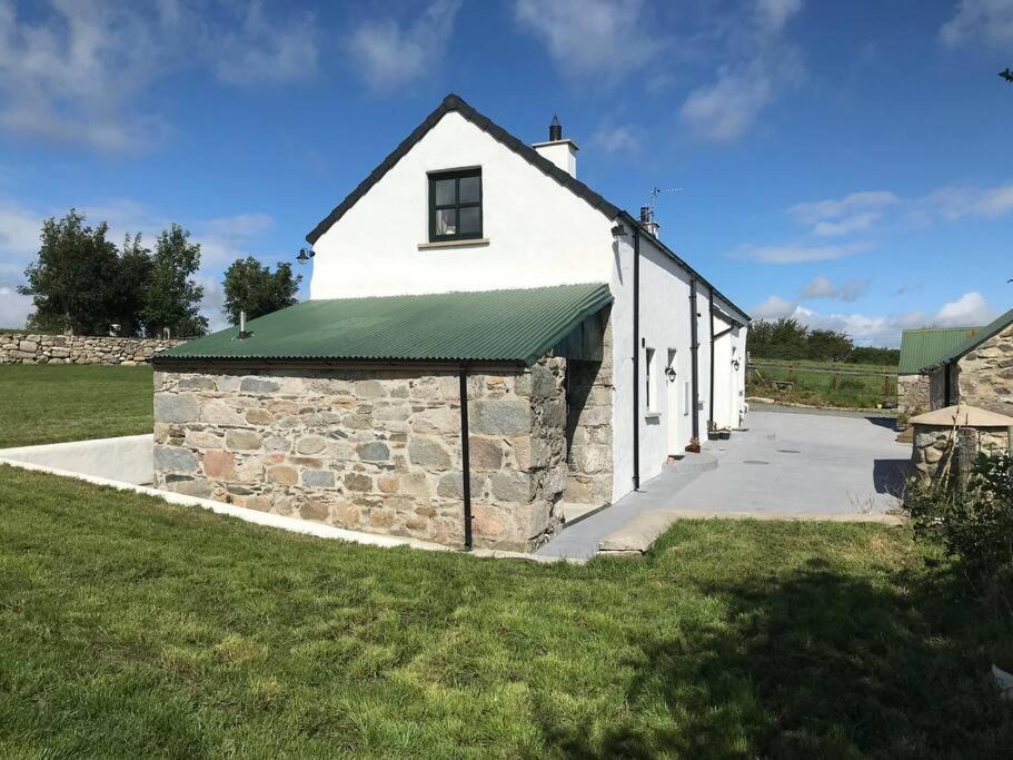 Mournes Family Cottage With Hot Tub Hilltown Luaran gambar