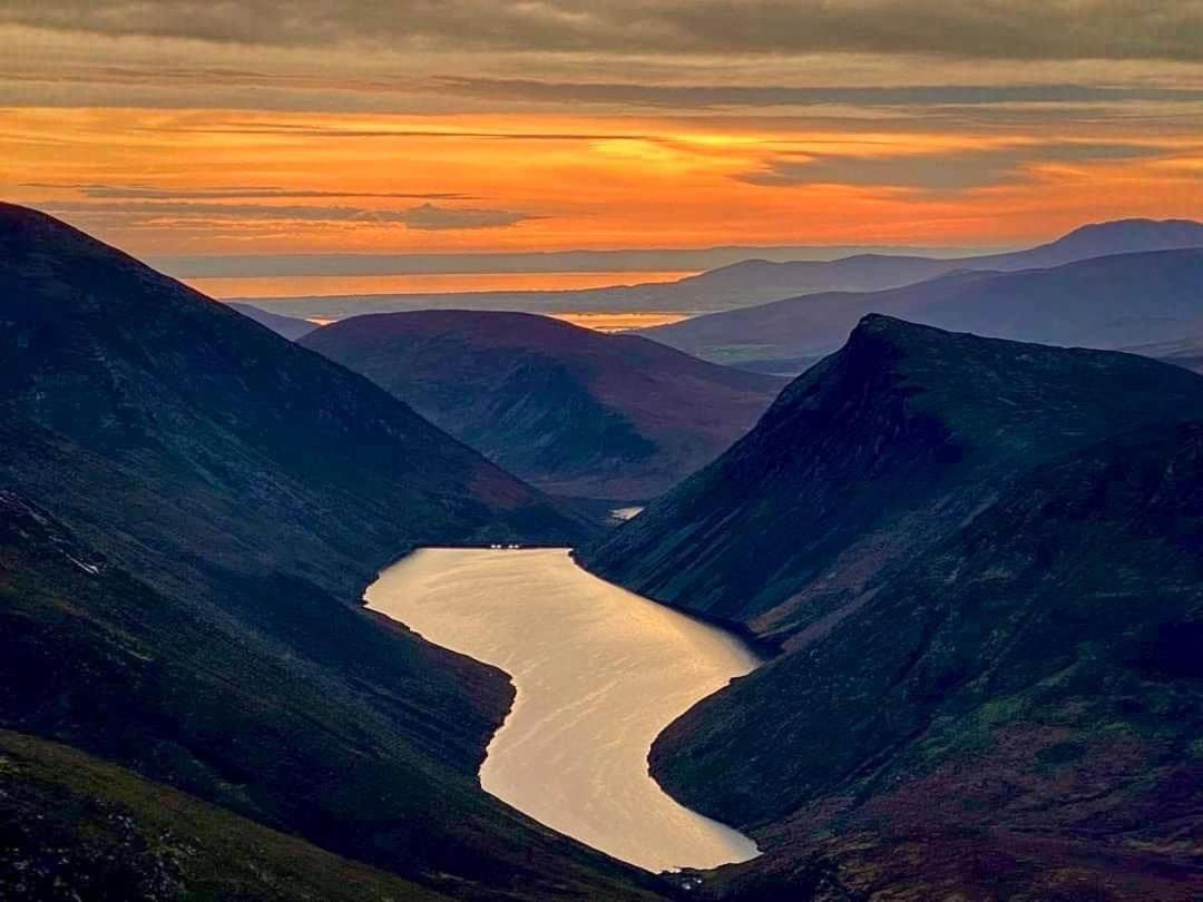 Mournes Family Cottage With Hot Tub Hilltown Luaran gambar