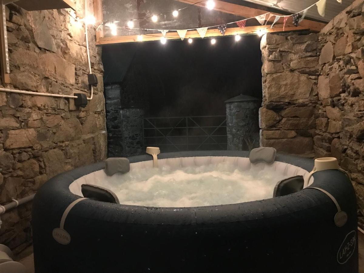Mournes Family Cottage With Hot Tub Hilltown Luaran gambar