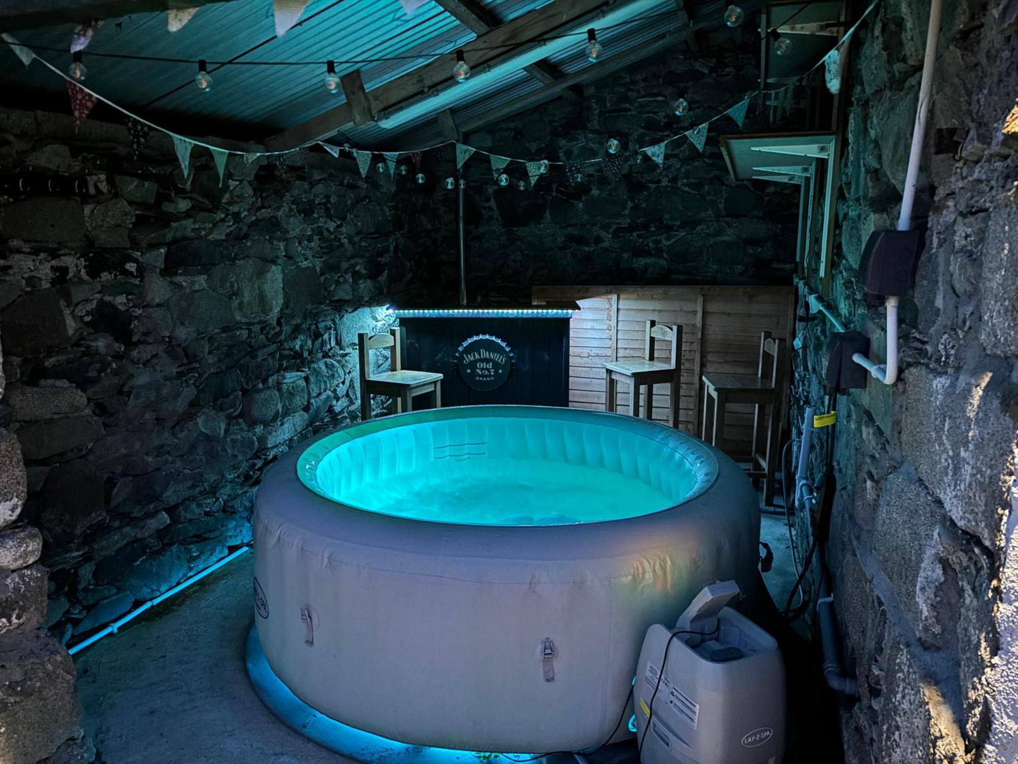 Mournes Family Cottage With Hot Tub Hilltown Luaran gambar